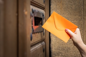 putting letter to mailbox | hoa dog rules